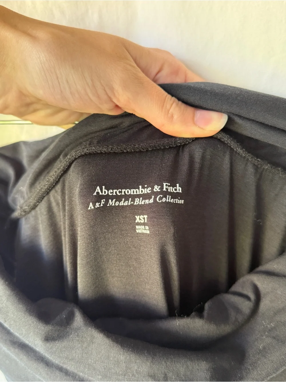 Abercrombie & Fitch Black Off-Shoulder Maxi Dress